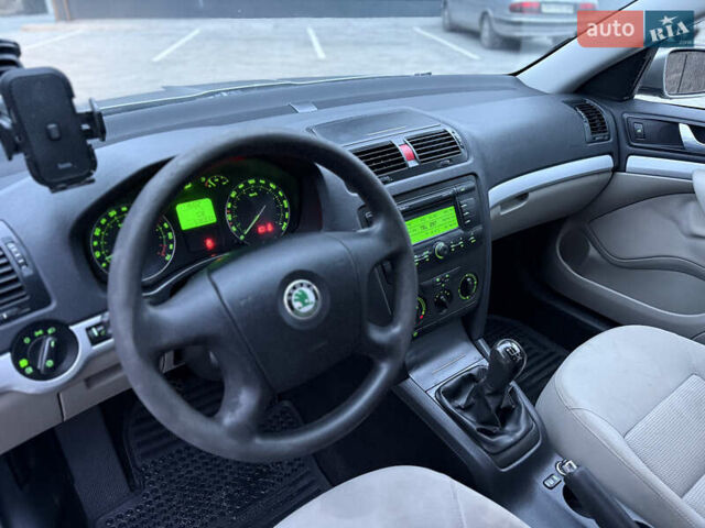 Коричневий Шкода Октавія, об'ємом двигуна 1.6 л та пробігом 270 тис. км за 4900 $, фото 22 на Automoto.ua