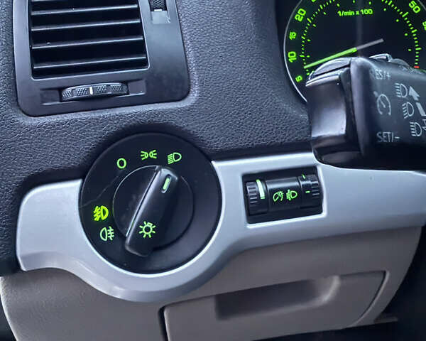 Коричневий Шкода Октавія, об'ємом двигуна 1.6 л та пробігом 270 тис. км за 4900 $, фото 25 на Automoto.ua