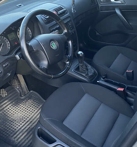 Коричневый Шкода Октавия, объемом двигателя 1.6 л и пробегом 184 тыс. км за 7200 $, фото 12 на Automoto.ua