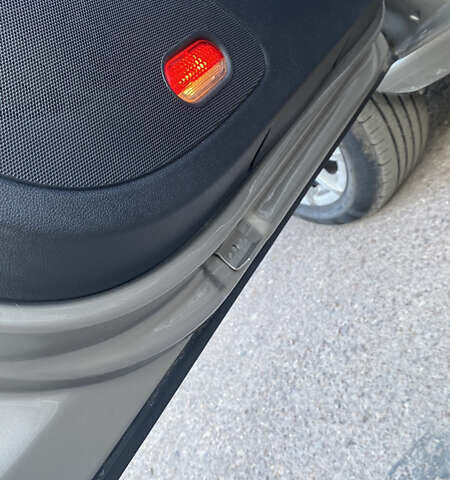 Коричневый Шкода Октавия, объемом двигателя 1.6 л и пробегом 184 тыс. км за 7200 $, фото 23 на Automoto.ua