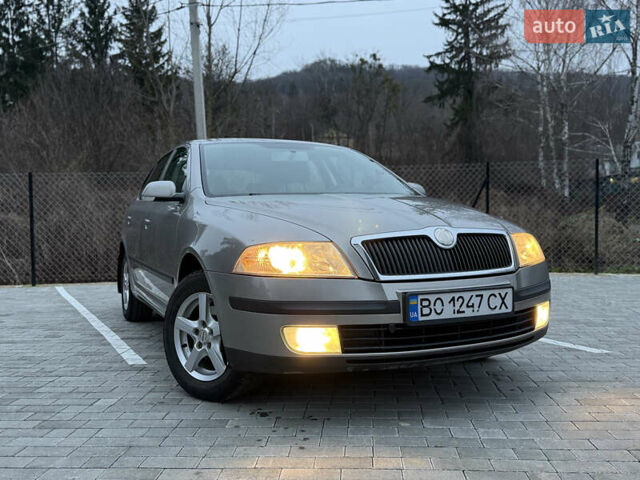 Коричневий Шкода Октавія, об'ємом двигуна 1.6 л та пробігом 270 тис. км за 4900 $, фото 6 на Automoto.ua