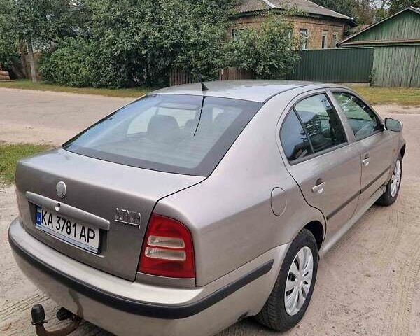 Коричневий Шкода Октавія, об'ємом двигуна 1.6 л та пробігом 270 тис. км за 4700 $, фото 4 на Automoto.ua