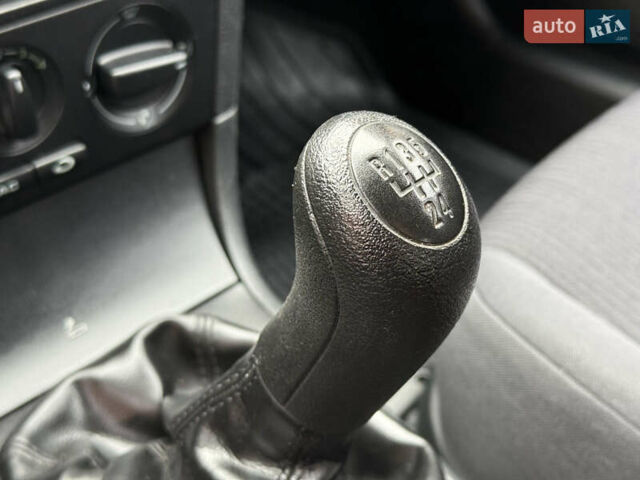 Коричневий Шкода Октавія, об'ємом двигуна 0 л та пробігом 116 тис. км за 7500 $, фото 17 на Automoto.ua