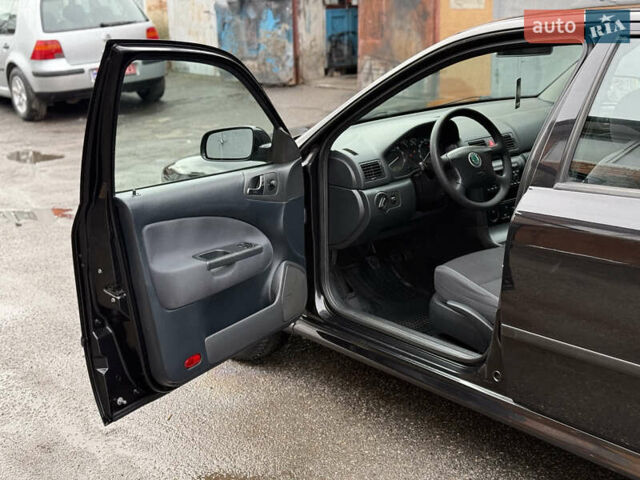 Коричневий Шкода Октавія, об'ємом двигуна 0 л та пробігом 116 тис. км за 7500 $, фото 13 на Automoto.ua