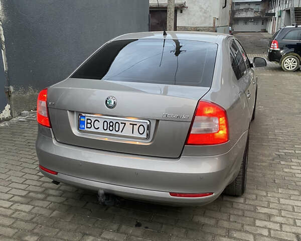 Коричневий Шкода Октавія, об'ємом двигуна 1.6 л та пробігом 223 тис. км за 7900 $, фото 5 на Automoto.ua