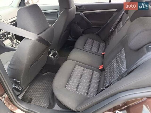 Коричневий Шкода Октавія, об'ємом двигуна 1.6 л та пробігом 187 тис. км за 8200 $, фото 10 на Automoto.ua