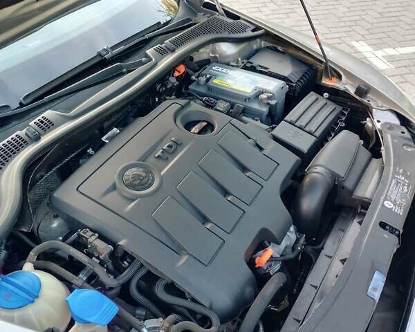 Шкода Октавія 2011 у Харкові на Automoto.ua Коричневий Шкода Октавія, об'ємом двигуна 1.6 л та пробігом 269 тис. км за 8499 $, фото 12 на Automoto.ua