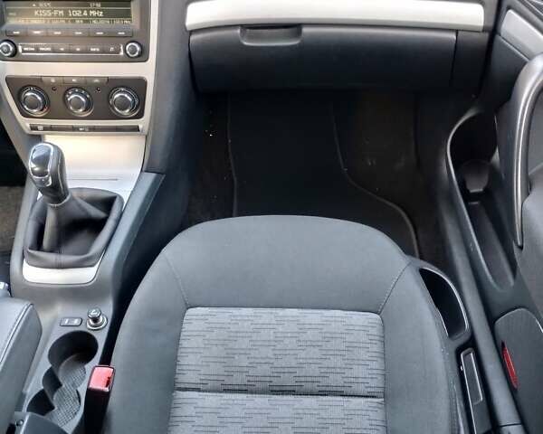 Шкода Октавія 2011 у Харкові на Automoto.ua Коричневий Шкода Октавія, об'ємом двигуна 1.6 л та пробігом 269 тис. км за 8499 $, фото 28 на Automoto.ua