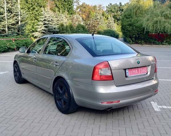 Шкода Октавія 2011 у Харкові на Automoto.ua Коричневий Шкода Октавія, об'ємом двигуна 1.6 л та пробігом 269 тис. км за 8499 $, фото 2 на Automoto.ua