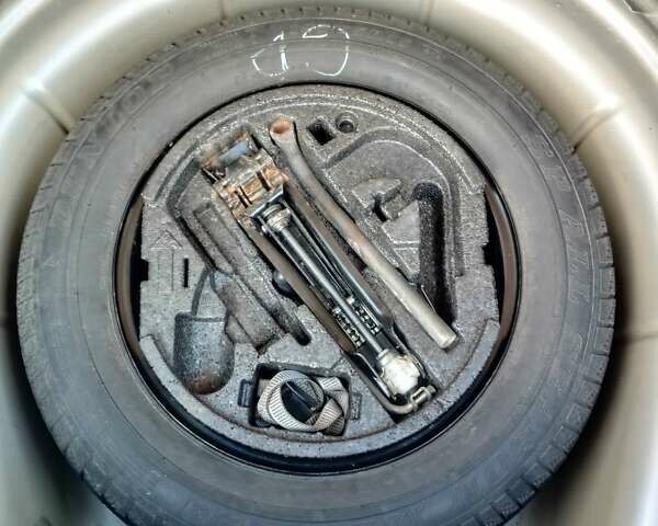 Шкода Октавія 2011 у Харкові на Automoto.ua Коричневий Шкода Октавія, об'ємом двигуна 1.6 л та пробігом 269 тис. км за 8499 $, фото 20 на Automoto.ua