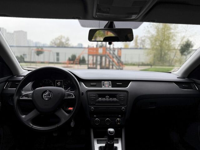 Коричневий Шкода Октавія, об'ємом двигуна 1.4 л та пробігом 127 тис. км за 9999 $, фото 13 на Automoto.ua