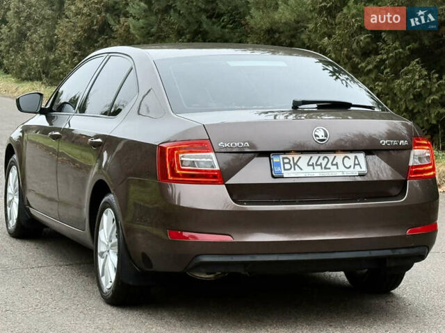 Коричневий Шкода Октавія, об'ємом двигуна 1.4 л та пробігом 121 тис. км за 10950 $, фото 11 на Automoto.ua