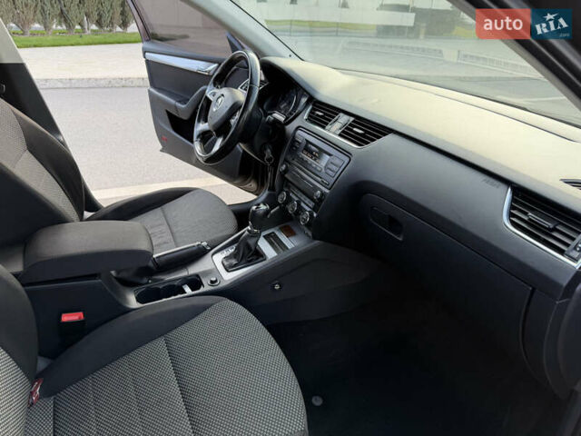 Коричневий Шкода Октавія, об'ємом двигуна 1.8 л та пробігом 178 тис. км за 9500 $, фото 11 на Automoto.ua