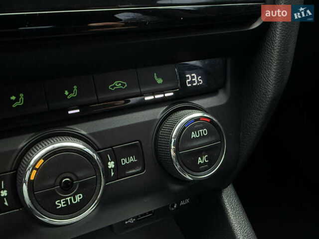 Коричневий Шкода Октавія, об'ємом двигуна 1.4 л та пробігом 121 тис. км за 10950 $, фото 36 на Automoto.ua