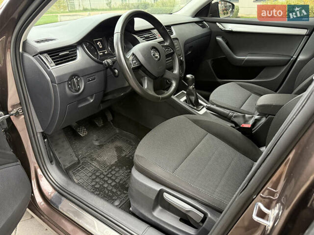 Коричневий Шкода Октавія, об'ємом двигуна 1.4 л та пробігом 127 тис. км за 9300 $, фото 9 на Automoto.ua