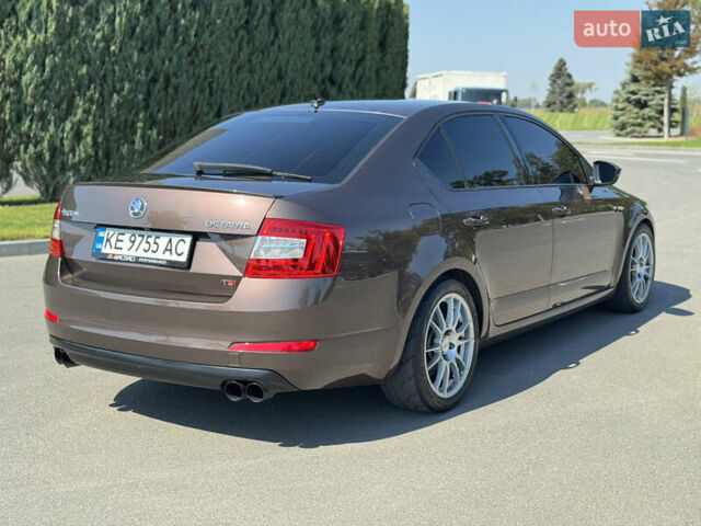 Коричневий Шкода Октавія, об'ємом двигуна 2 л та пробігом 171 тис. км за 17000 $, фото 6 на Automoto.ua