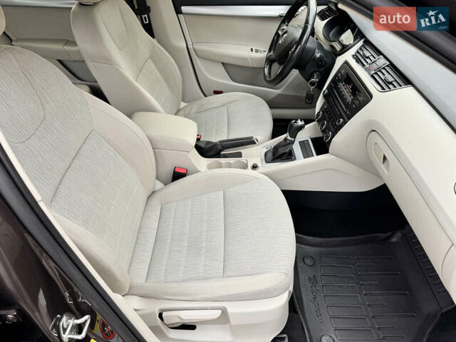 Коричневый Шкода Октавия, объемом двигателя 1.4 л и пробегом 132 тыс. км за 11990 $, фото 18 на Automoto.ua