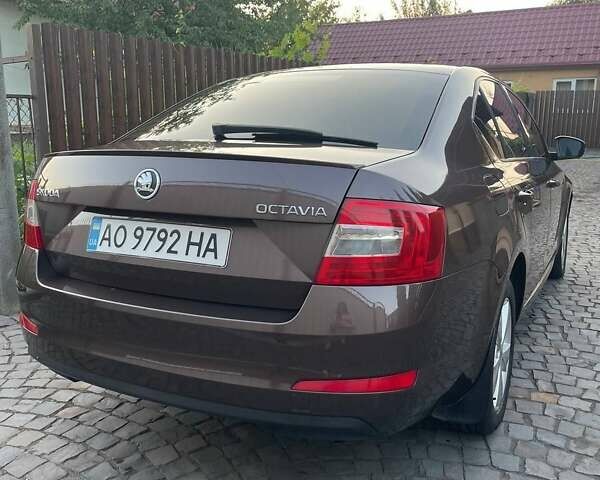 Коричневый Шкода Октавия, объемом двигателя 1.8 л и пробегом 315 тыс. км за 9700 $, фото 10 на Automoto.ua