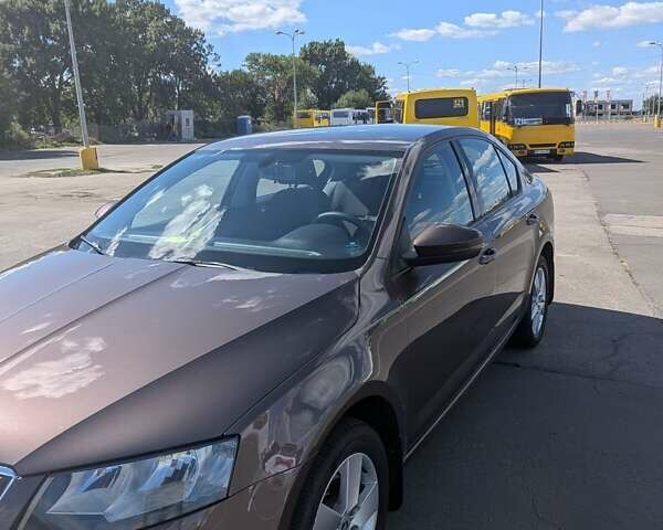 Коричневый Шкода Октавия, объемом двигателя 1.4 л и пробегом 175 тыс. км за 11500 $, фото 1 на Automoto.ua