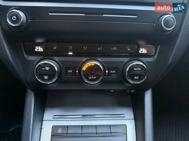 Коричневий Шкода Октавія, об'ємом двигуна 1.4 л та пробігом 182 тис. км за 9200 $, фото 19 на Automoto.ua