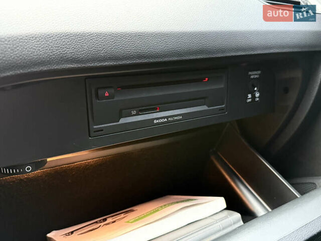 Коричневий Шкода Октавія, об'ємом двигуна 1.4 л та пробігом 121 тис. км за 10950 $, фото 42 на Automoto.ua