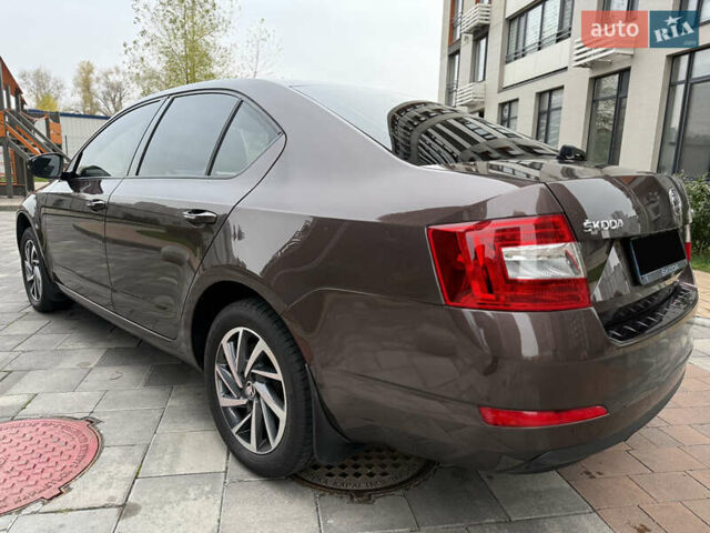 Коричневий Шкода Октавія, об'ємом двигуна 1.4 л та пробігом 127 тис. км за 9300 $, фото 4 на Automoto.ua