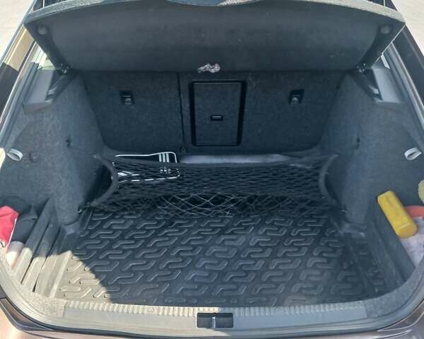 Коричневий Шкода Октавія, об'ємом двигуна 2 л та пробігом 225 тис. км за 11400 $, фото 4 на Automoto.ua