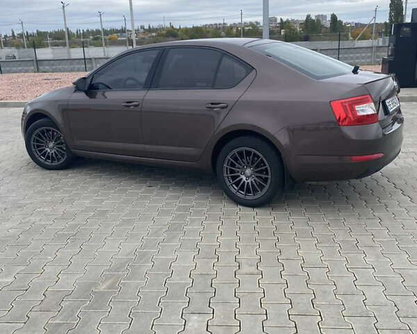 Коричневый Шкода Октавия, объемом двигателя 1.8 л и пробегом 251 тыс. км за 9800 $, фото 4 на Automoto.ua