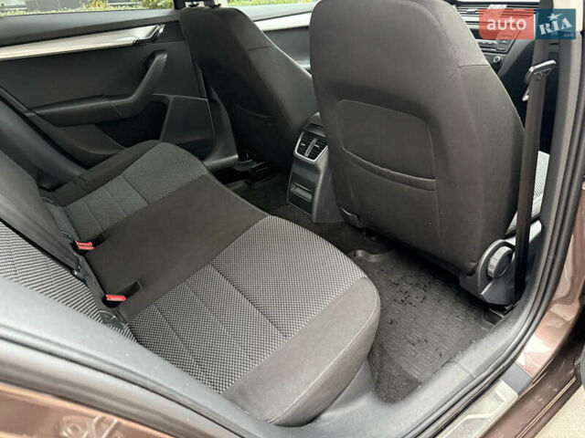 Коричневый Шкода Октавия, объемом двигателя 1.4 л и пробегом 127 тыс. км за 9999 $, фото 11 на Automoto.ua