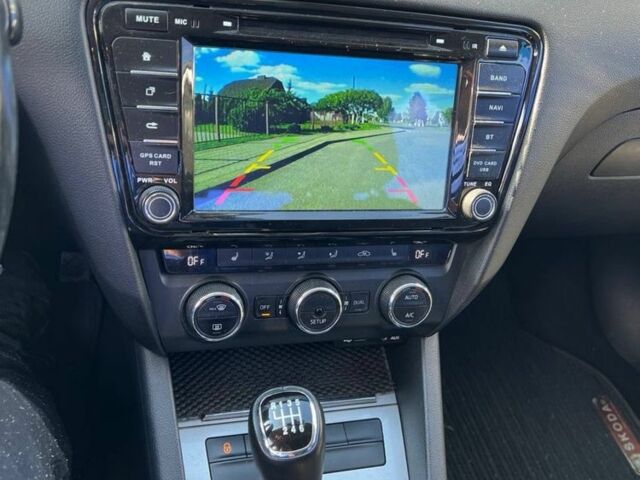 Коричневий Шкода Октавія, об'ємом двигуна 1.8 л та пробігом 222 тис. км за 8500 $, фото 5 на Automoto.ua