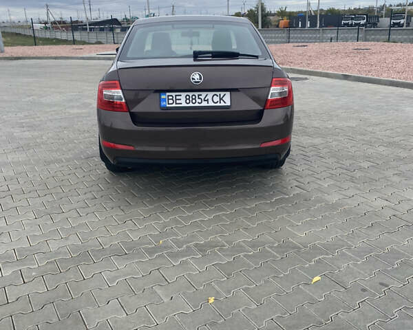 Коричневый Шкода Октавия, объемом двигателя 1.8 л и пробегом 251 тыс. км за 9800 $, фото 6 на Automoto.ua