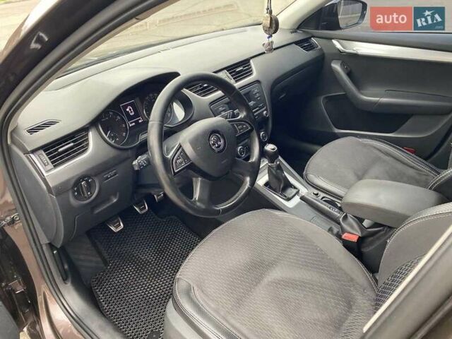 Коричневий Шкода Октавія, об'ємом двигуна 1.8 л та пробігом 251 тис. км за 9800 $, фото 13 на Automoto.ua