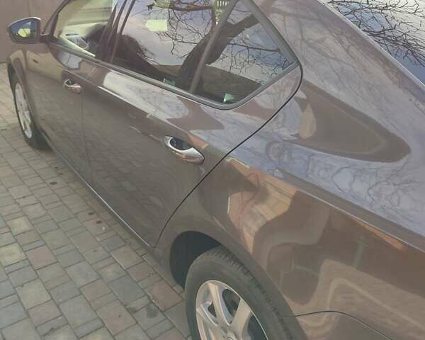 Коричневый Шкода Октавия, объемом двигателя 1.4 л и пробегом 146 тыс. км за 9700 $, фото 6 на Automoto.ua
