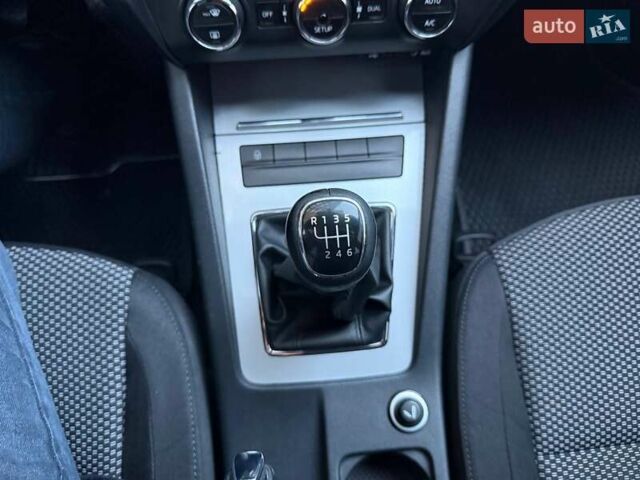 Коричневий Шкода Октавія, об'ємом двигуна 1.4 л та пробігом 182 тис. км за 9200 $, фото 18 на Automoto.ua