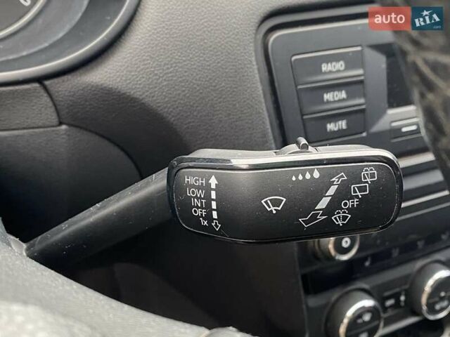 Коричневий Шкода Октавія, об'ємом двигуна 1.8 л та пробігом 251 тис. км за 9800 $, фото 28 на Automoto.ua