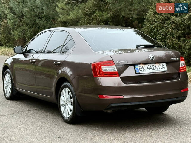 Коричневий Шкода Октавія, об'ємом двигуна 1.4 л та пробігом 121 тис. км за 10950 $, фото 10 на Automoto.ua
