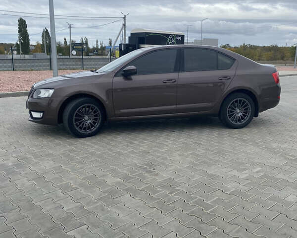 Коричневый Шкода Октавия, объемом двигателя 1.8 л и пробегом 251 тыс. км за 9800 $, фото 3 на Automoto.ua