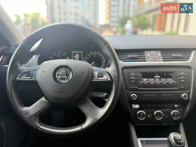 Коричневий Шкода Октавія, об'ємом двигуна 1.4 л та пробігом 127 тис. км за 9777 $, фото 15 на Automoto.ua