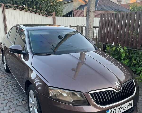 Коричневый Шкода Октавия, объемом двигателя 1.8 л и пробегом 315 тыс. км за 9700 $, фото 4 на Automoto.ua