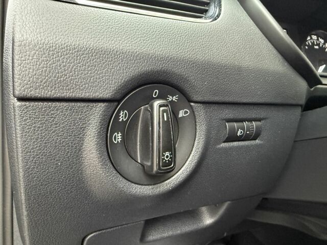 Коричневий Шкода Октавія, об'ємом двигуна 1.4 л та пробігом 127 тис. км за 9999 $, фото 19 на Automoto.ua