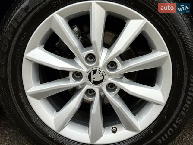 Коричневий Шкода Октавія, об'ємом двигуна 1.4 л та пробігом 121 тис. км за 10950 $, фото 9 на Automoto.ua