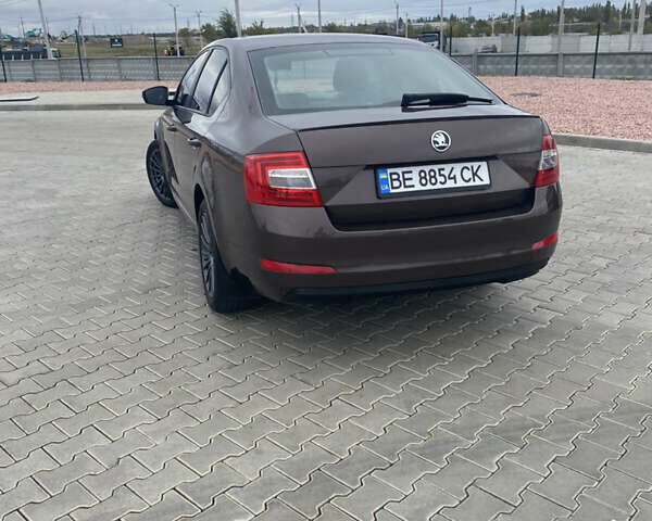 Коричневый Шкода Октавия, объемом двигателя 1.8 л и пробегом 251 тыс. км за 9800 $, фото 5 на Automoto.ua