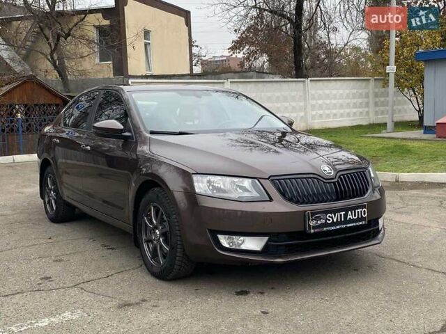 Коричневий Шкода Октавія, об'ємом двигуна 1.8 л та пробігом 251 тис. км за 9800 $, фото 3 на Automoto.ua