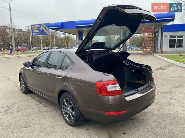 Коричневий Шкода Октавія, об'ємом двигуна 1.8 л та пробігом 251 тис. км за 9800 $, фото 40 на Automoto.ua