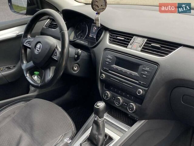 Коричневий Шкода Октавія, об'ємом двигуна 1.8 л та пробігом 251 тис. км за 9800 $, фото 22 на Automoto.ua