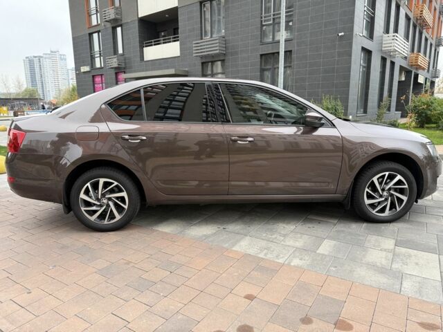 Коричневий Шкода Октавія, об'ємом двигуна 1.4 л та пробігом 127 тис. км за 9999 $, фото 7 на Automoto.ua