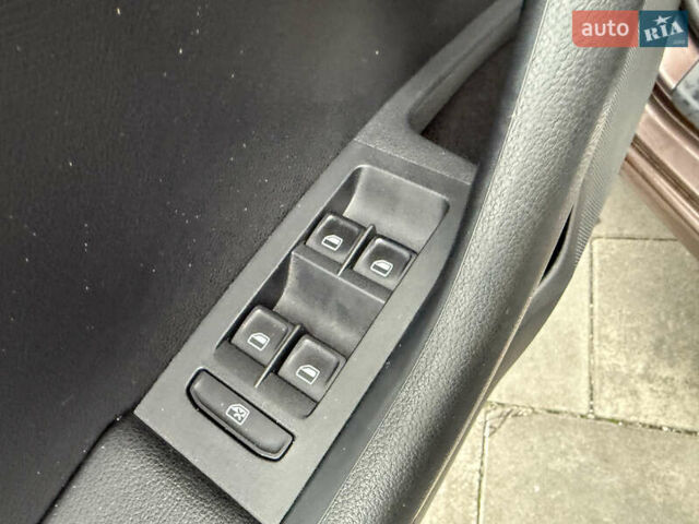 Коричневий Шкода Октавія, об'ємом двигуна 1.4 л та пробігом 127 тис. км за 9300 $, фото 18 на Automoto.ua