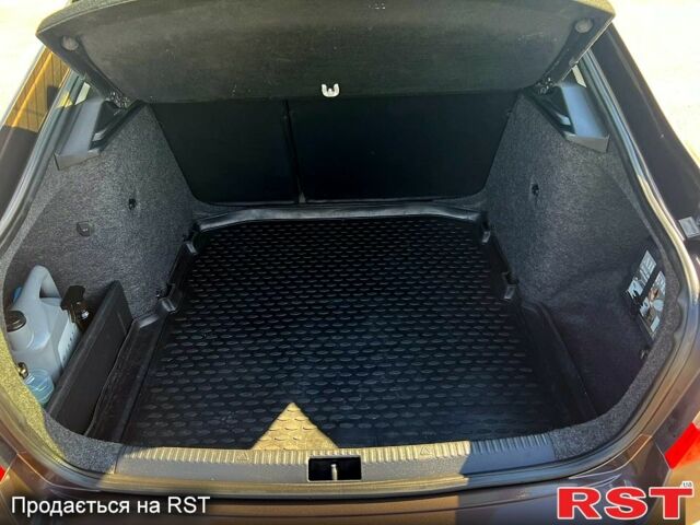 Коричневый Шкода Октавия, объемом двигателя 1.4 л и пробегом 270 тыс. км за 10300 $, фото 5 на Automoto.ua