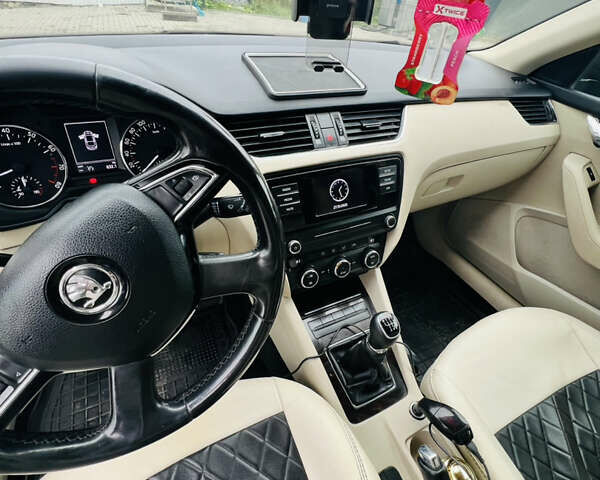 Коричневый Шкода Октавия, объемом двигателя 1.4 л и пробегом 200 тыс. км за 8400 $, фото 6 на Automoto.ua