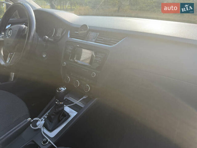 Шкода Октавія 2016 у Києві на Automoto.ua Коричневий Шкода Октавія, об'ємом двигуна 1.4 л та пробігом 178 тис. км за 12900 $, фото 6 на Automoto.ua